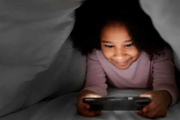 Controle das redes sociais com crianças: Orientações dos especialistas 4 Uso do celular escondido