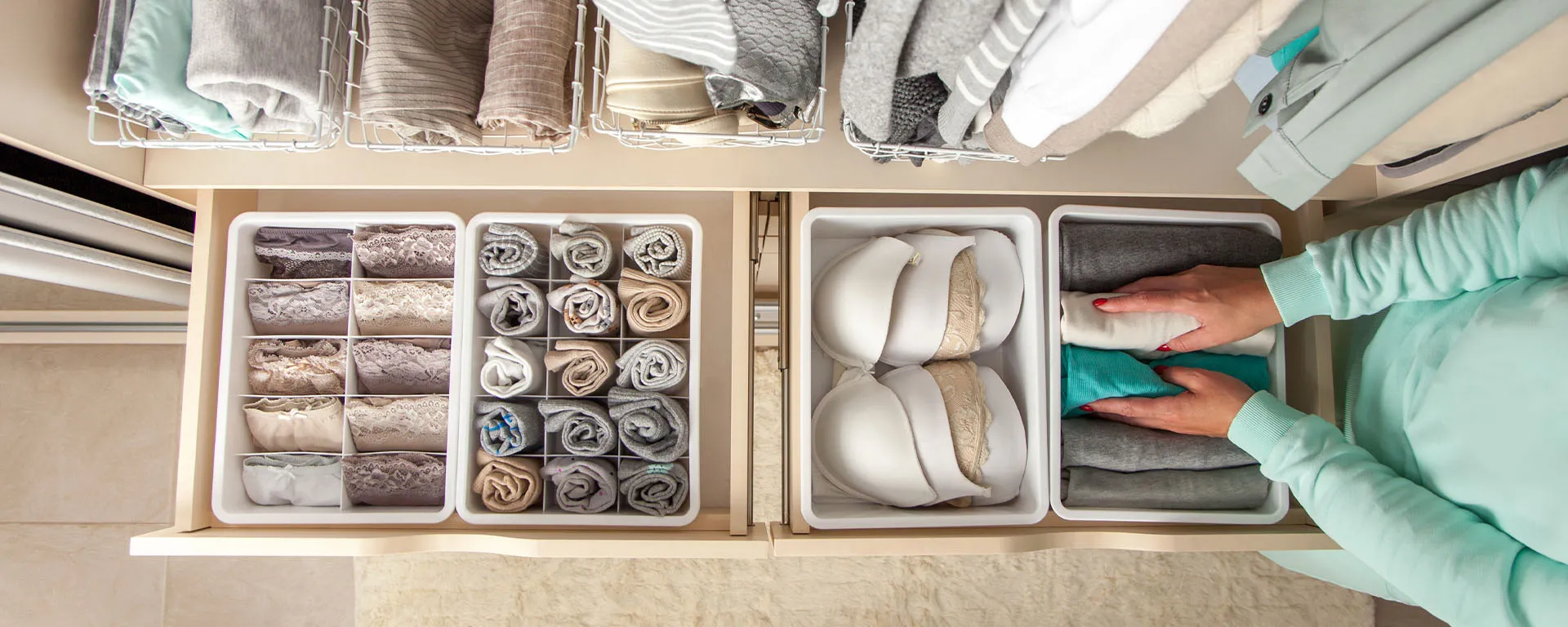 Sua Casa com Mais Alegria: Transforme seu Lar com a Magia da Decoração KonMari