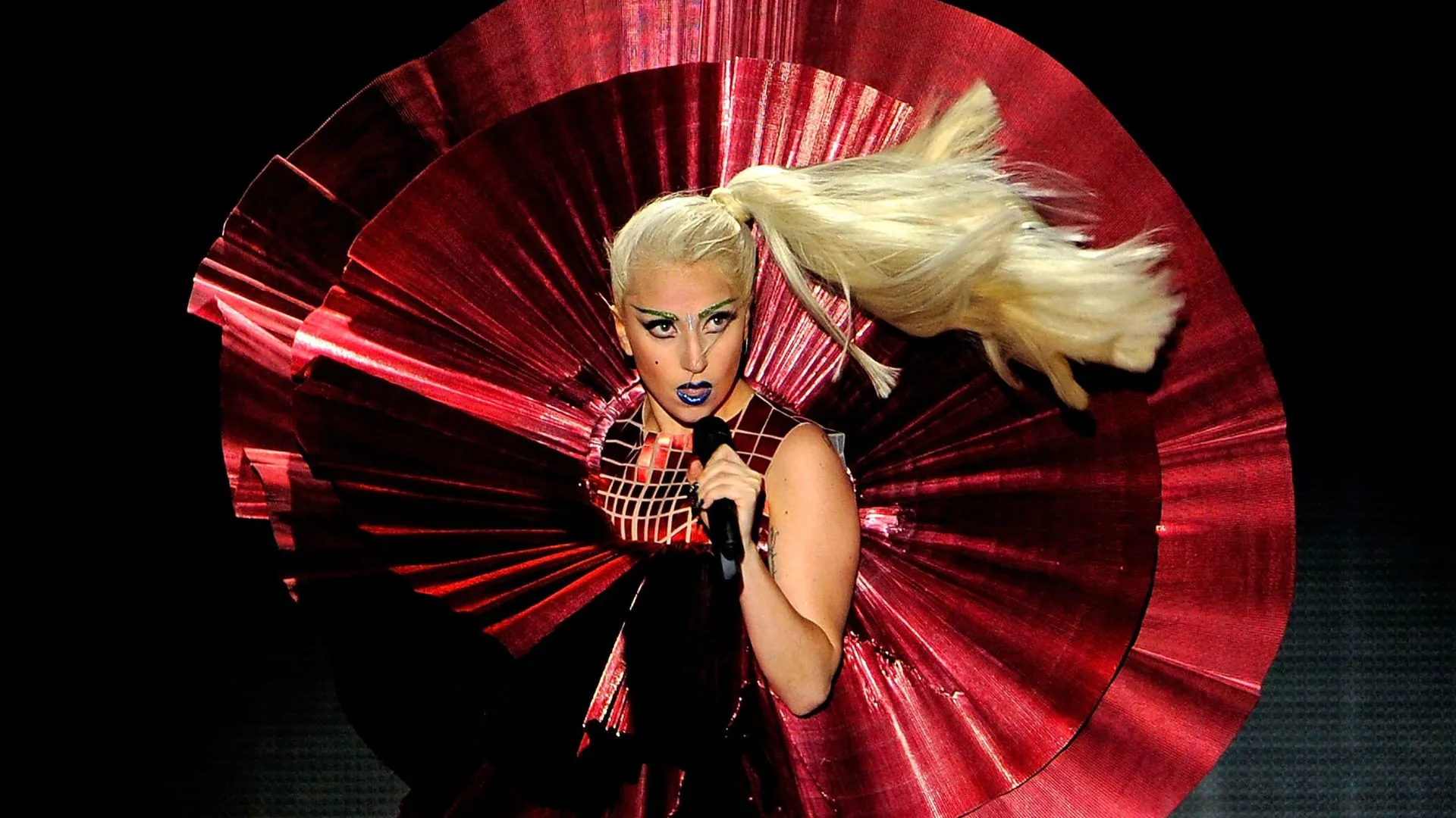 Lady Gaga: A Loucura por Trás da Genialidade – 5 Segredos da Mente Mais Criativa do Pop