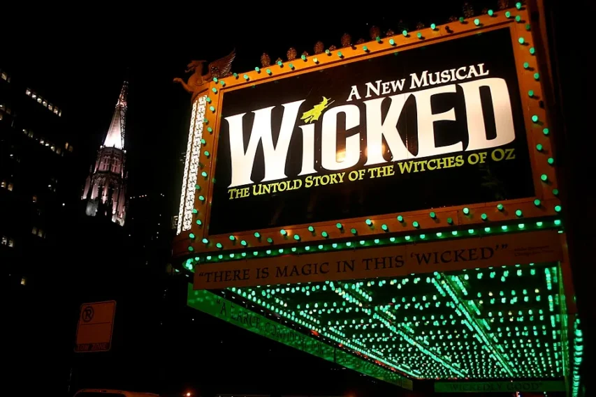 Tudo Sobre Wicked: Como o Musical Virou o Filme Que Está Bombando na Música e na Internet 1