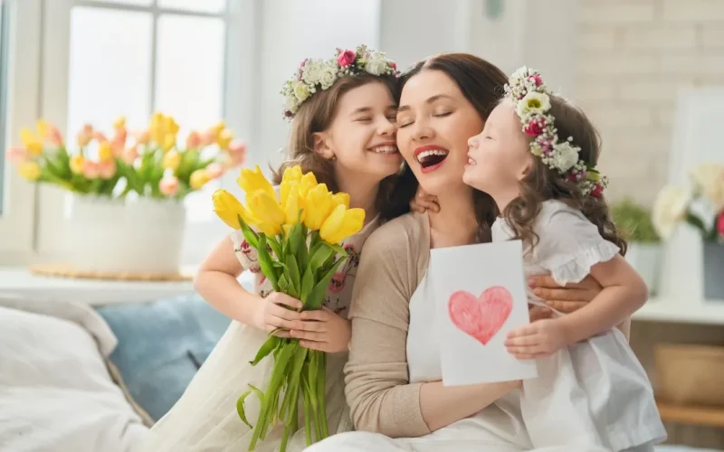 7 Tipos de Mães e o Presente Perfeito para Cada Uma (Segundo Especialistas)
