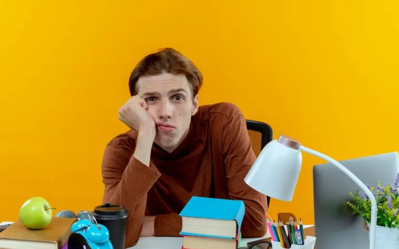 Procrastinação: Por Que Você Sempre Deixa Tudo Para Depois (e Como Mudar Isso de Vez!)